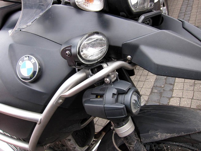 BMW GS1200 dodatkowe oświetlenie Hella FF75 i micro DE